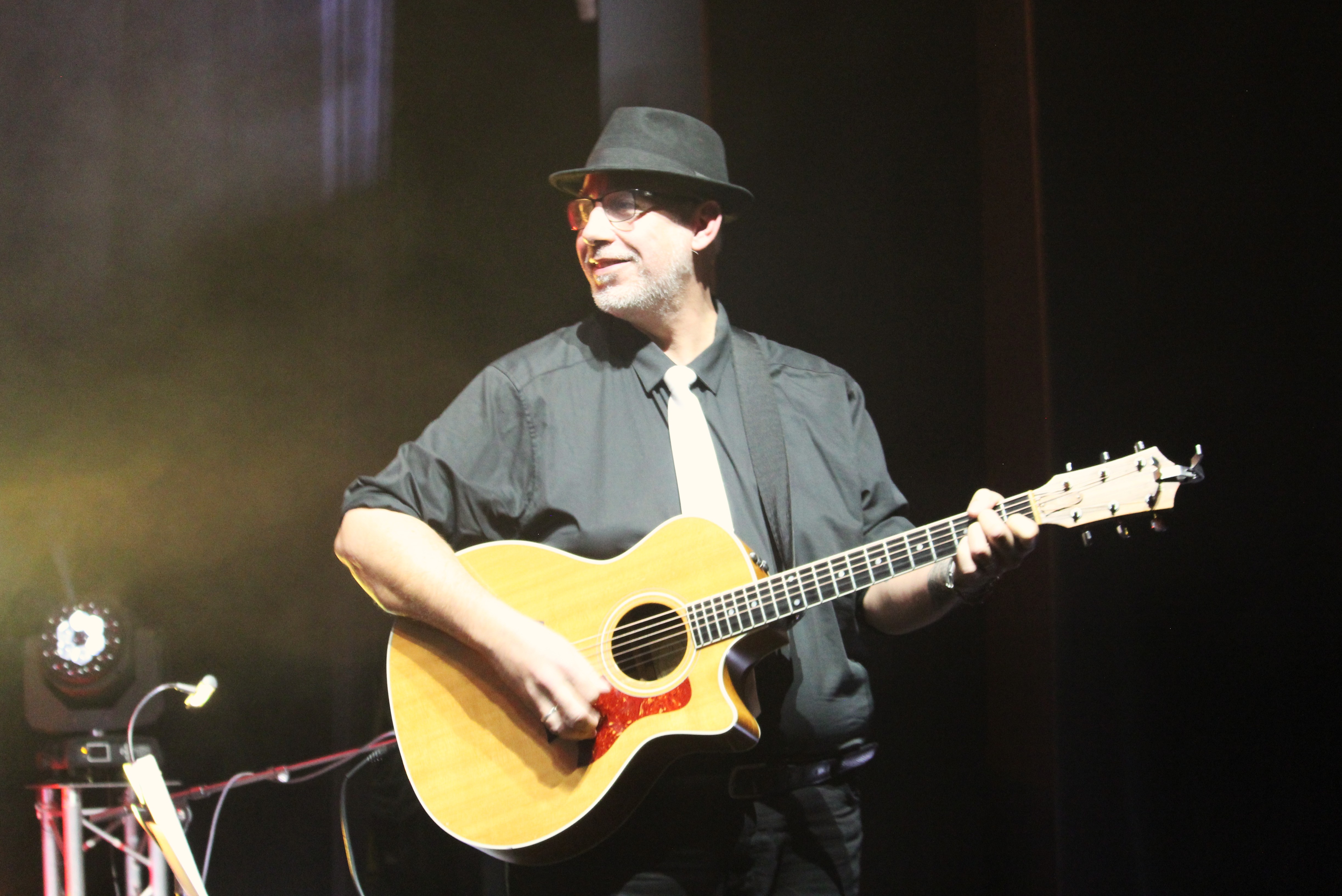 Voix et guitare